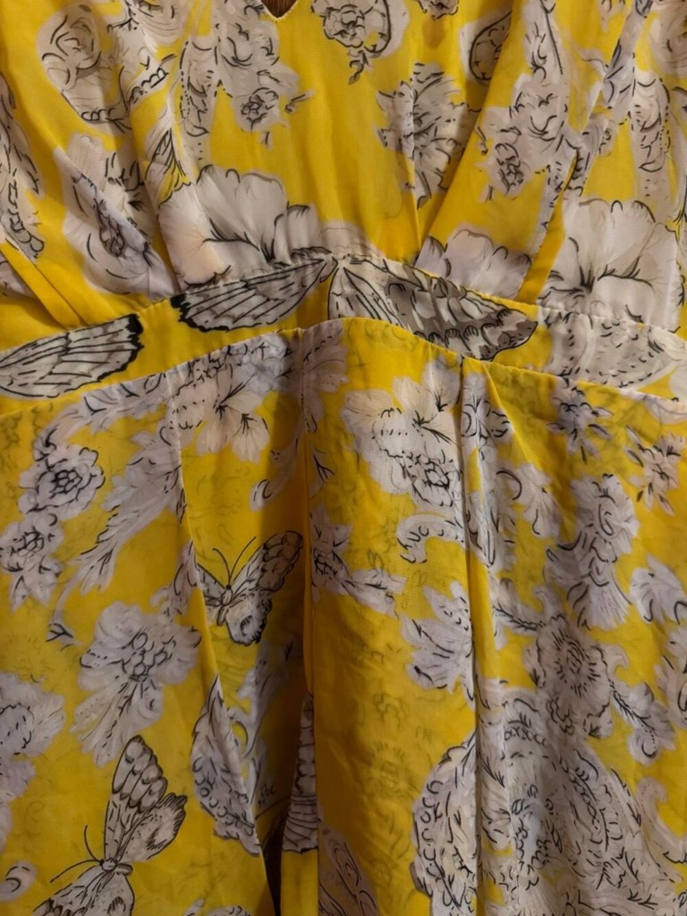 Yellow Floral Butterfly Lon